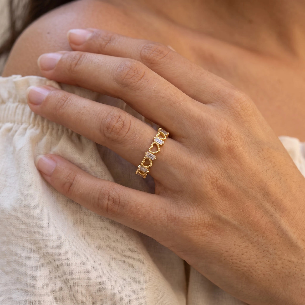 Heart ring — close-up of the details, gold | SKU: lescoeurs